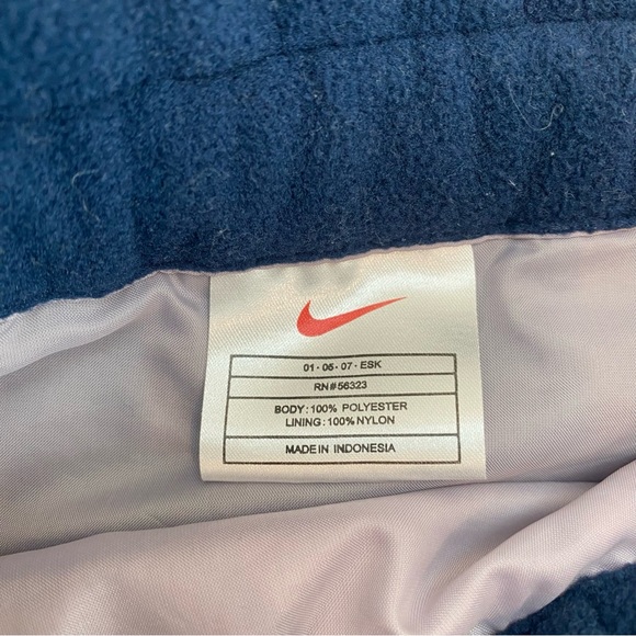 Y2K Small Nike Bag - Picture 6 of 6